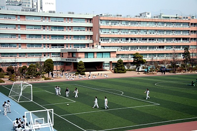 찾아가는 진로 교육_예일여자고등학교 학생들의 미래 탐색 일기